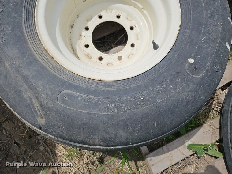 image for item MD9803 (12) tires and wheels