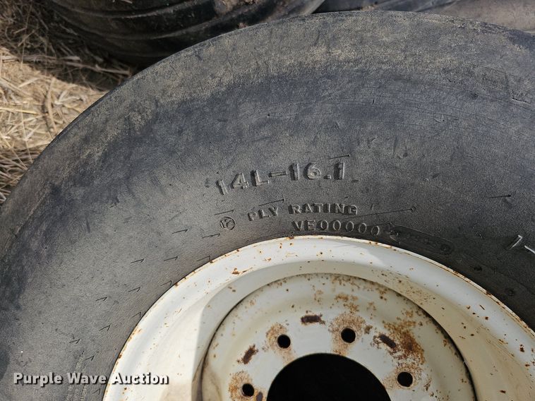 image for item MD9803 (12) tires and wheels