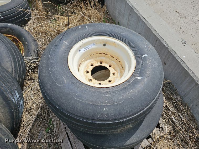 image for item MD9803 (12) tires and wheels