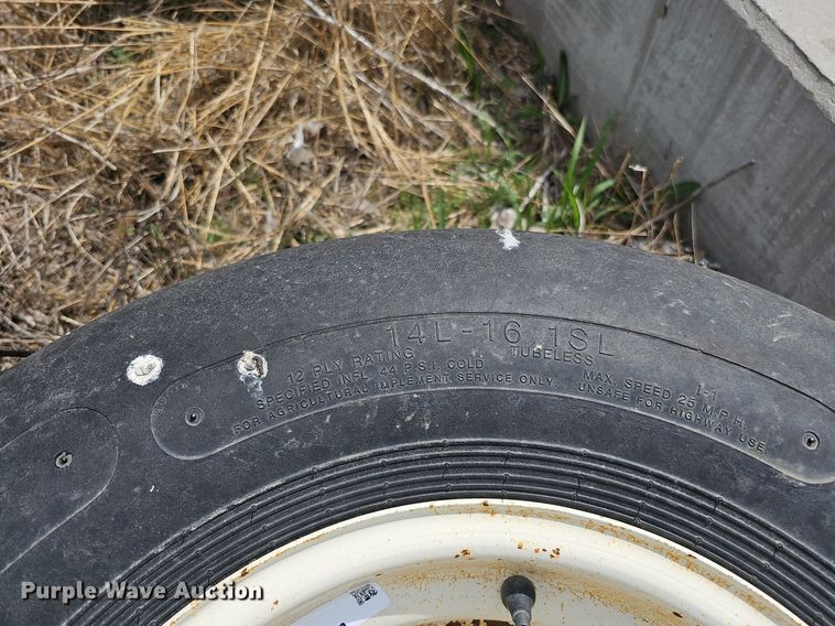 image for item MD9803 (12) tires and wheels