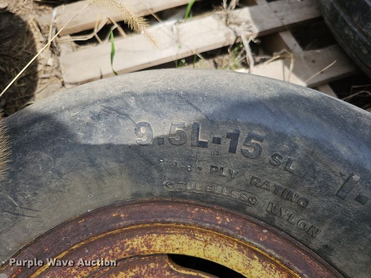 image for item MD9803 (12) tires and wheels