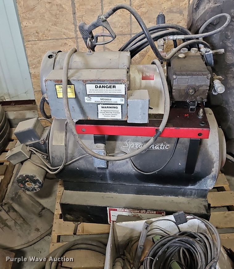 image for item MD9804 Spraymatic  pressure washer