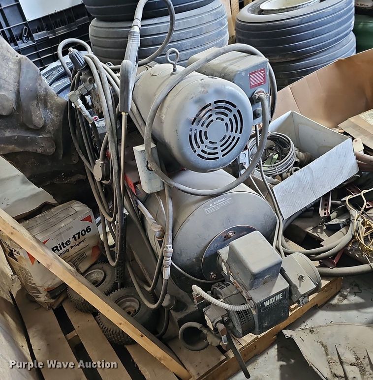 image for item MD9804 Spraymatic  pressure washer