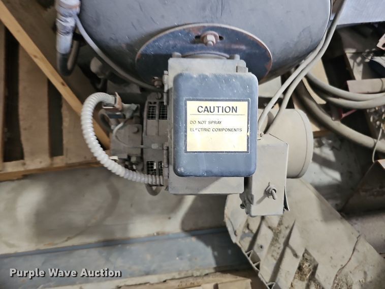 image for item MD9804 Spraymatic  pressure washer