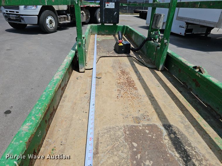 image for item MD9886 Genie GS1930  scissor lift