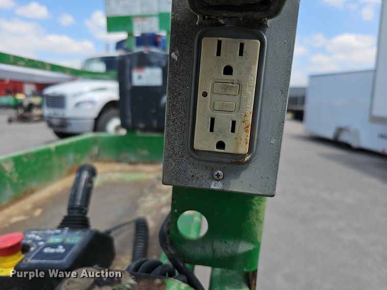 image for item MD9886 Genie GS1930  scissor lift