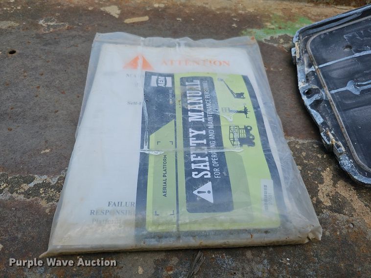 image for item MD9886 Genie GS1930  scissor lift