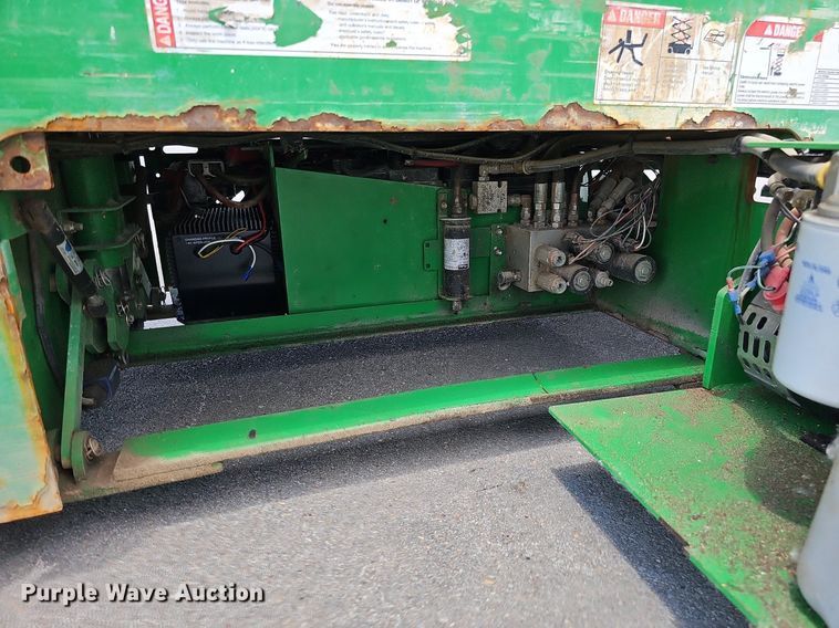 image for item MD9886 Genie GS1930  scissor lift