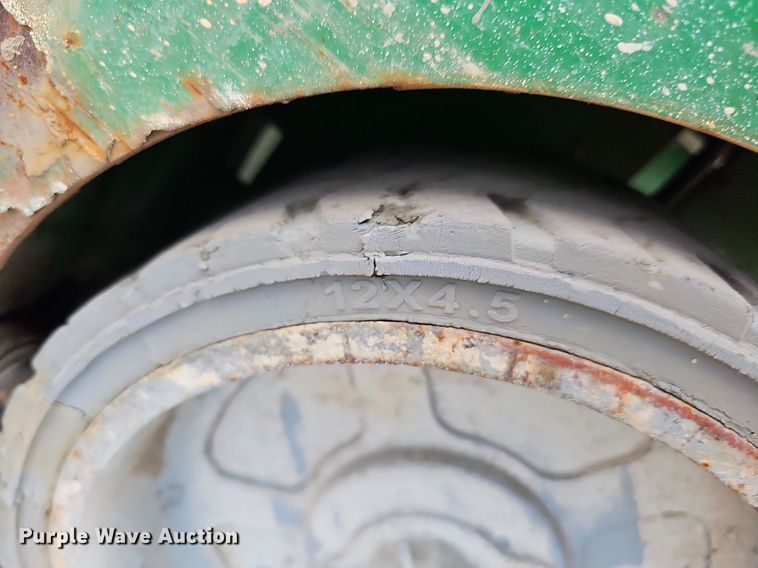 image for item MD9886 Genie GS1930  scissor lift