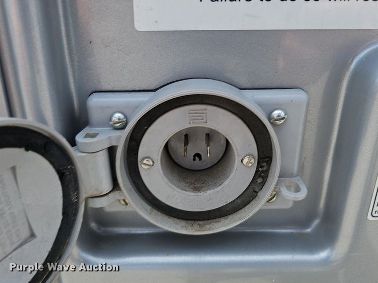 image for item MD9887 2016 JLG Industries 20MVL  vertical lift