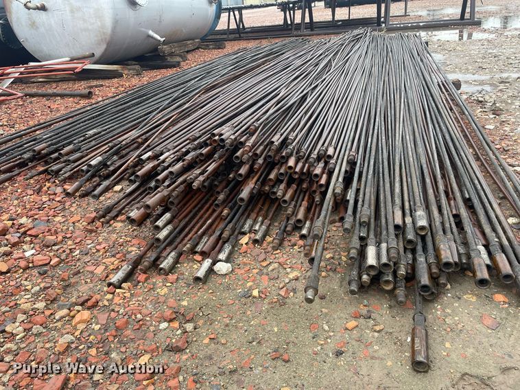 image for item ME9793 Approximately 400 sucker rods