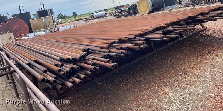 image for item ME9796 (105) joints of 2 7/8" diameter structural tubing