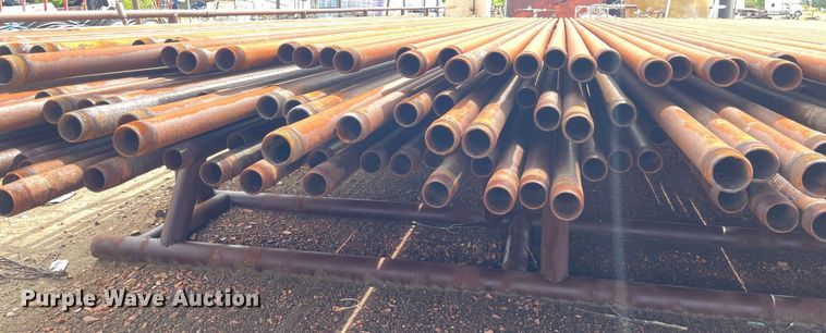 image for item ME9796 (105) joints of 2 7/8" diameter structural tubing