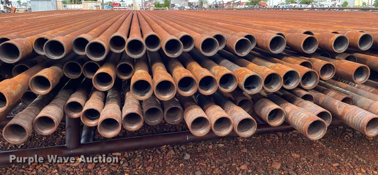 image for item ME9796 (105) joints of 2 7/8" diameter structural tubing