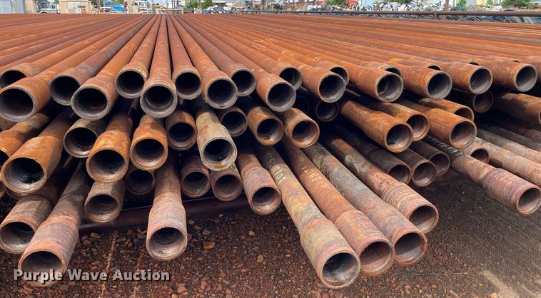 image for item ME9796 (105) joints of 2 7/8" diameter structural tubing