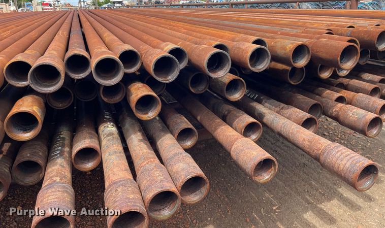 image for item ME9796 (105) joints of 2 7/8" diameter structural tubing