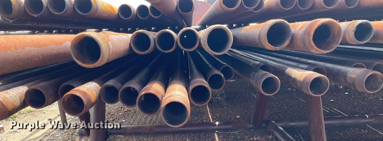 image for item ME9798 (102) joints of 2 7/8" diameter structural tubing