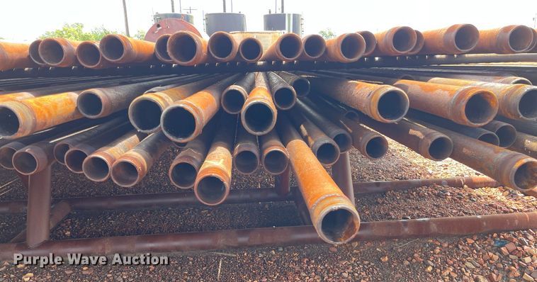 image for item ME9798 (102) joints of 2 7/8" diameter structural tubing