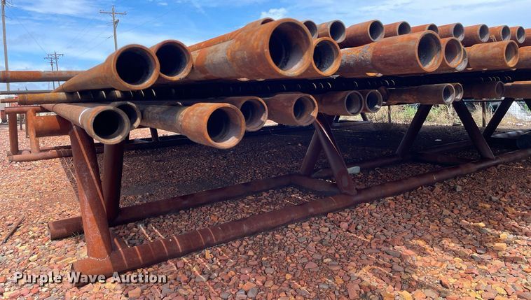 image for item ME9798 (102) joints of 2 7/8" diameter structural tubing