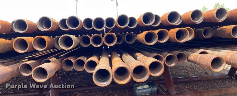 image for item ME9798 (102) joints of 2 7/8" diameter structural tubing