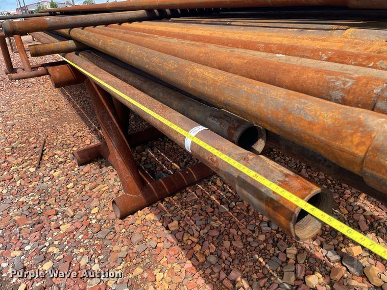 image for item ME9798 (102) joints of 2 7/8" diameter structural tubing