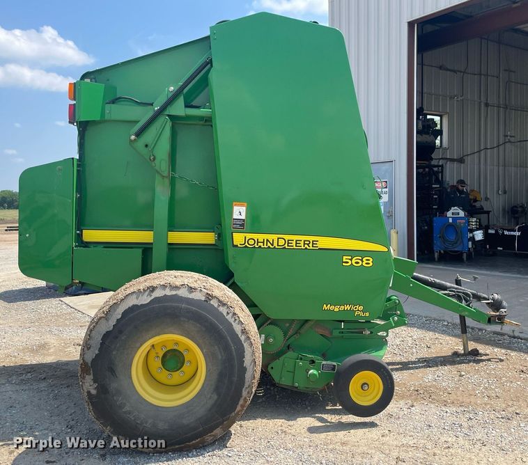 image for item ME9804 John Deere 568 Mega Wide Plus  round baler