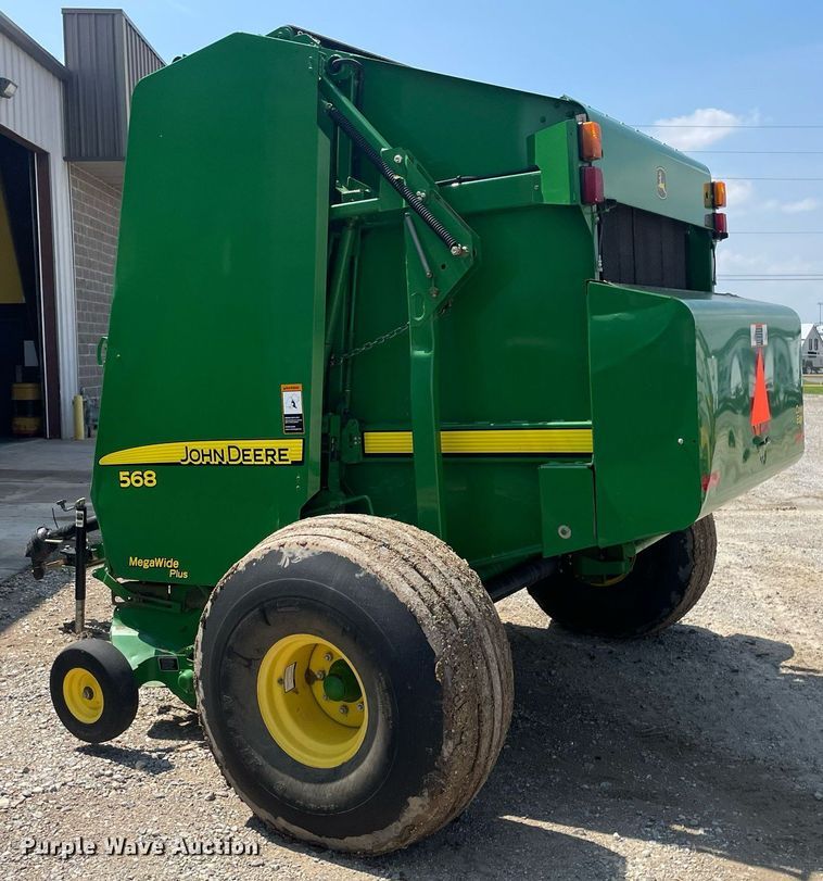 image for item ME9804 John Deere 568 Mega Wide Plus  round baler