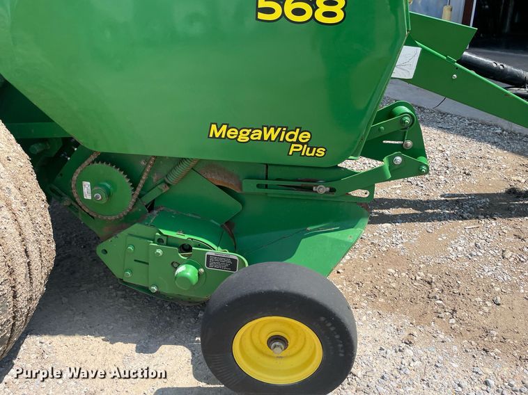 image for item ME9804 John Deere 568 Mega Wide Plus  round baler
