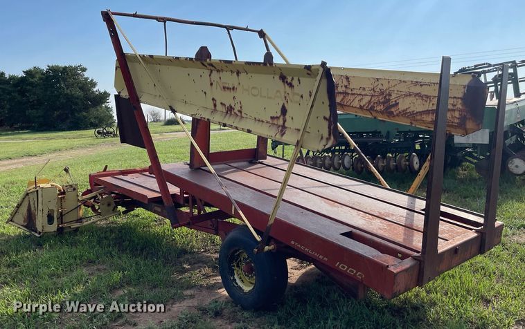 image for item ME9840 New Holland Stackliner 1000  bale stacker