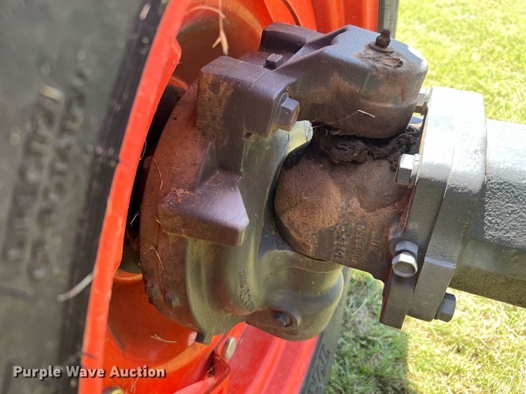 image for item MF9964 Kubota M8560  MFWD tractor