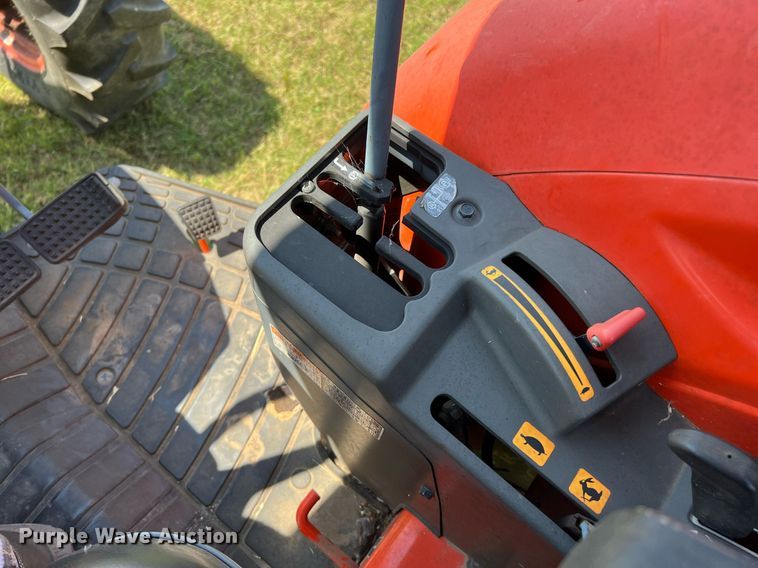 image for item MF9964 Kubota M8560  MFWD tractor