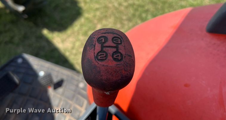 image for item MF9964 Kubota M8560  MFWD tractor