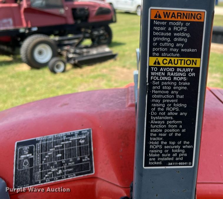 image for item MF9964 Kubota M8560  MFWD tractor