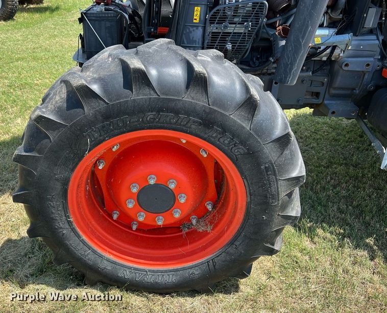 image for item MF9964 Kubota M8560  MFWD tractor