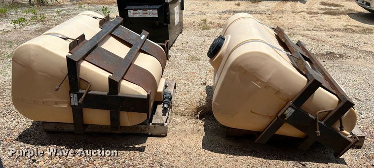 image for item MG9008 (2) saddle tanks