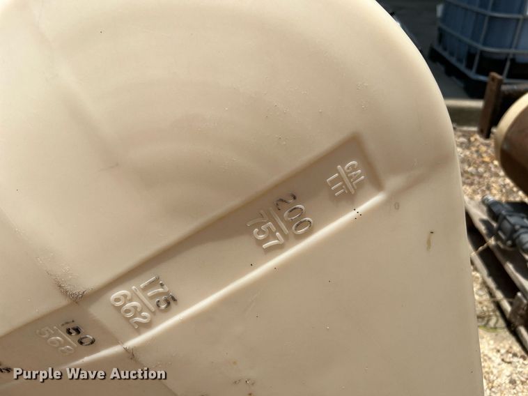 image for item MG9008 (2) saddle tanks