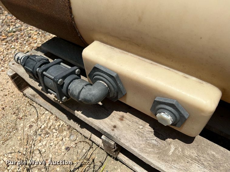 image for item MG9008 (2) saddle tanks