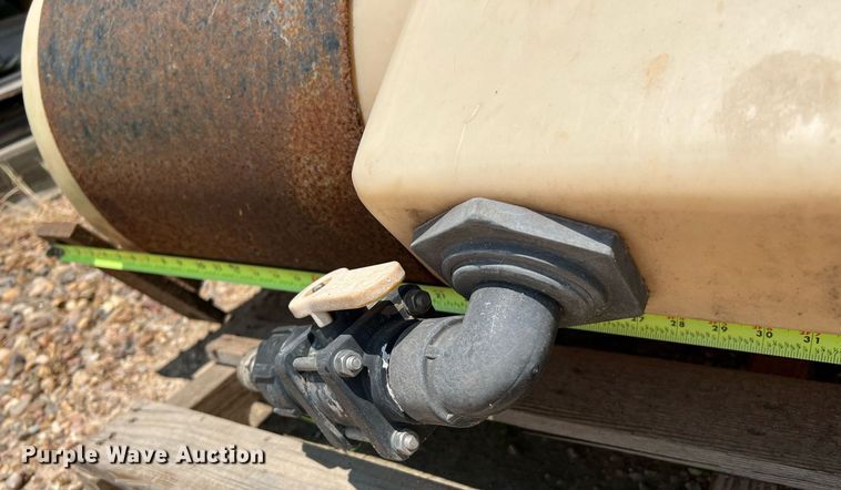 image for item MG9008 (2) saddle tanks