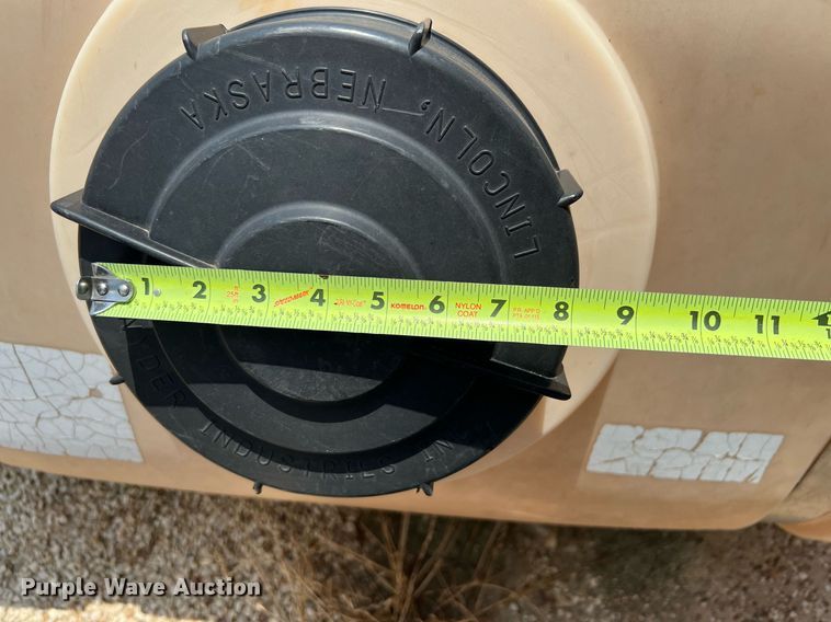 image for item MG9008 (2) saddle tanks