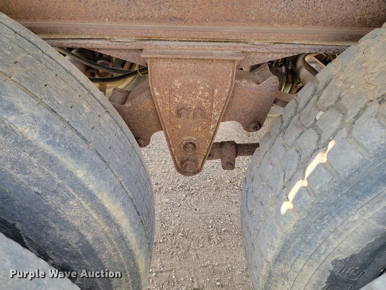 image for item ML9396 1991 Trailmobile F71T-5UAA  flatbed trailer