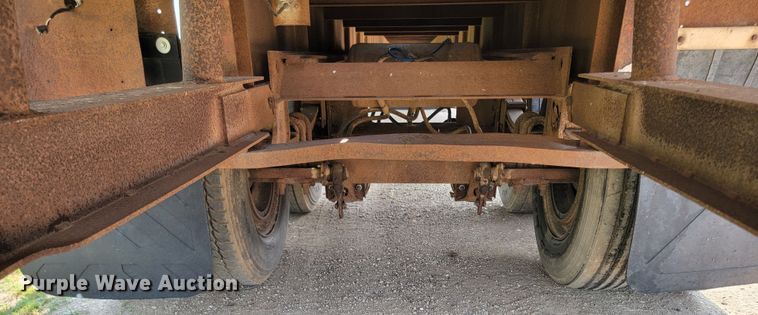 image for item ML9396 1991 Trailmobile F71T-5UAA  flatbed trailer