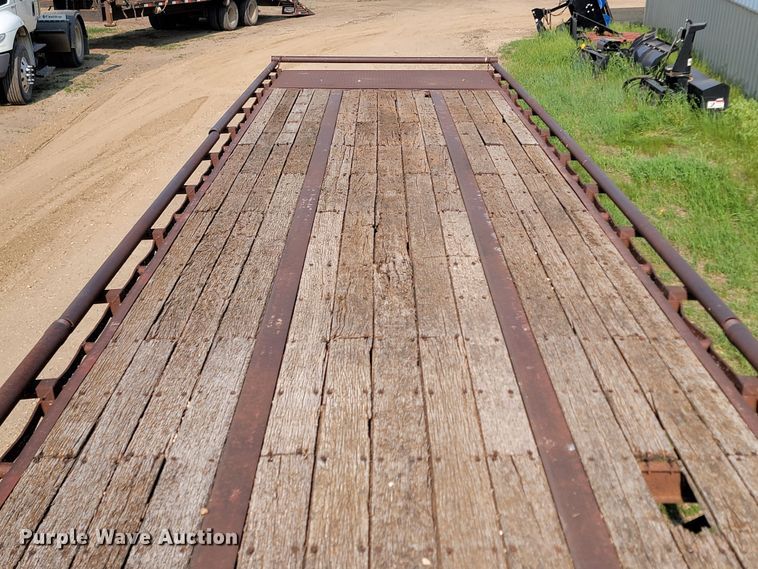 image for item ML9396 1991 Trailmobile F71T-5UAA  flatbed trailer