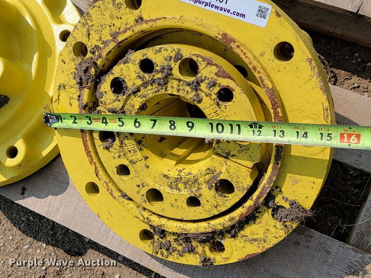 image for item ML9401 Wheel hubs