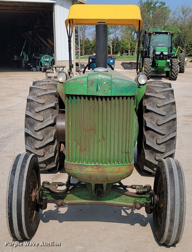 image for item ML9402 1952 John Deere AR  tractor