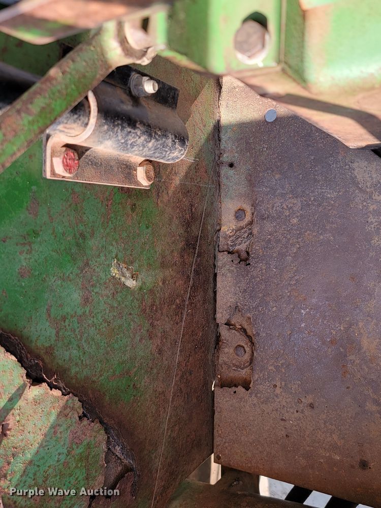 image for item ML9402 1952 John Deere AR  tractor