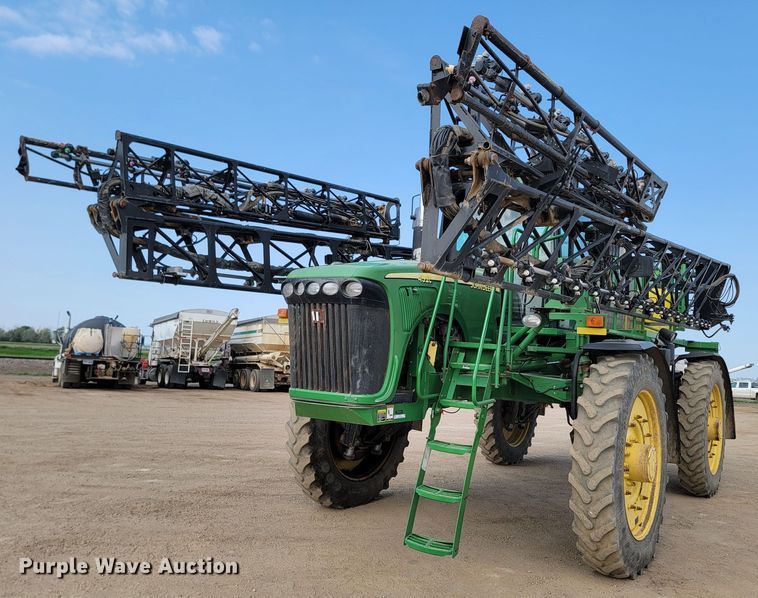 image for item ML9409 2006 John Deere 4920  applicator