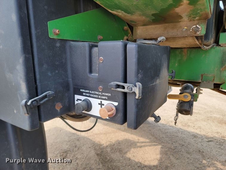 image for item ML9409 2006 John Deere 4920  applicator