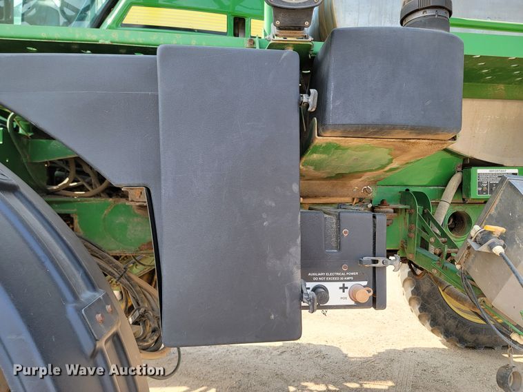 image for item ML9409 2006 John Deere 4920  applicator