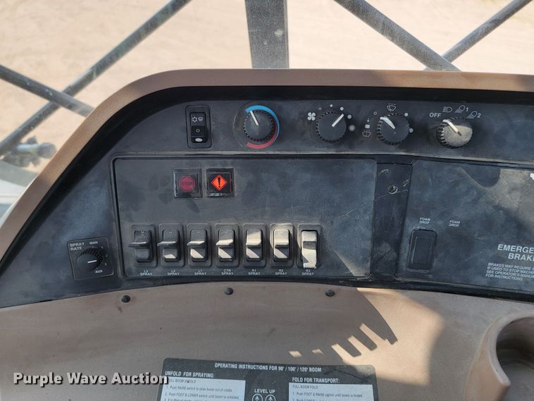 image for item ML9409 2006 John Deere 4920  applicator