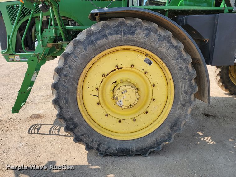 image for item ML9409 2006 John Deere 4920  applicator